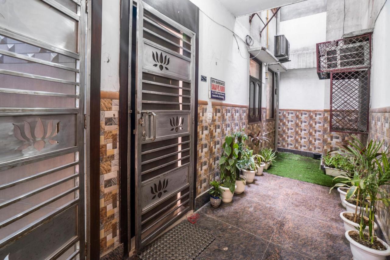 Homlee-Villa Luxury-2Bhk-Anand Vihar-Ramprastha Ghaziabad Luaran gambar